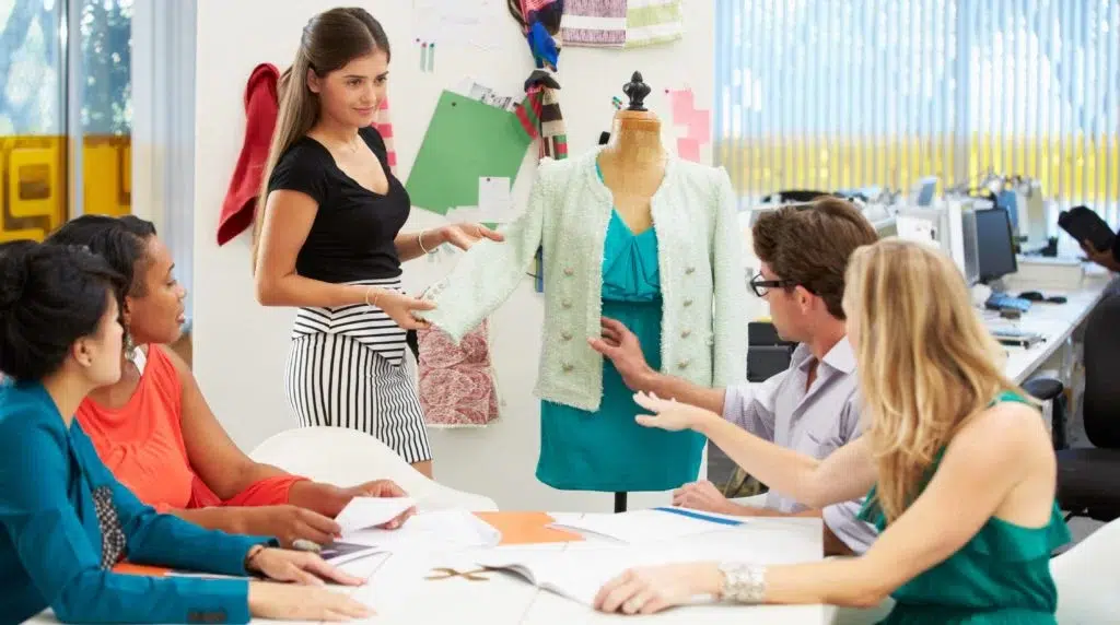 Fashion Designer Course 